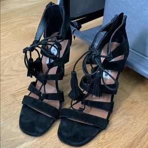 Steve Madden tassel heels
